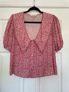 Wayf Pink Floral Peter Pan Collar Button-Up Blouse